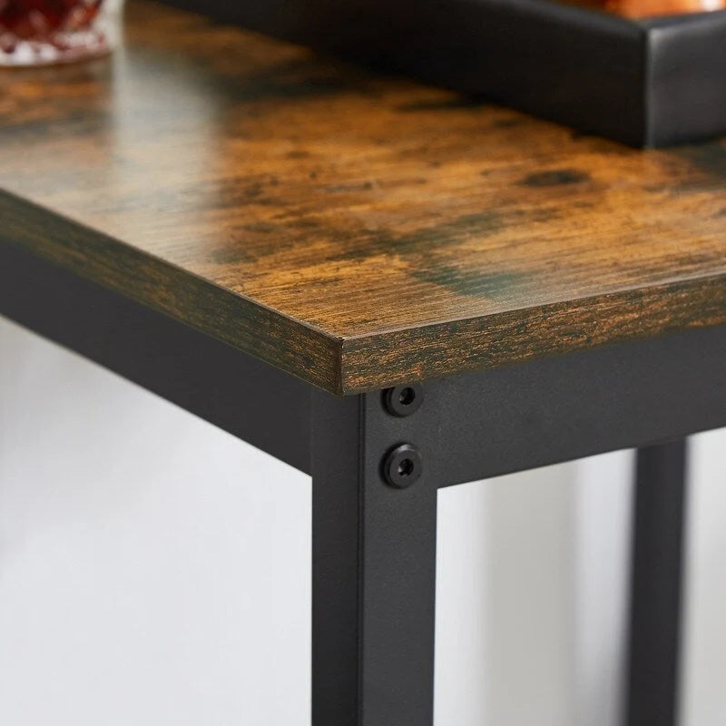 Tables et chaises de bar style industriel Eureka